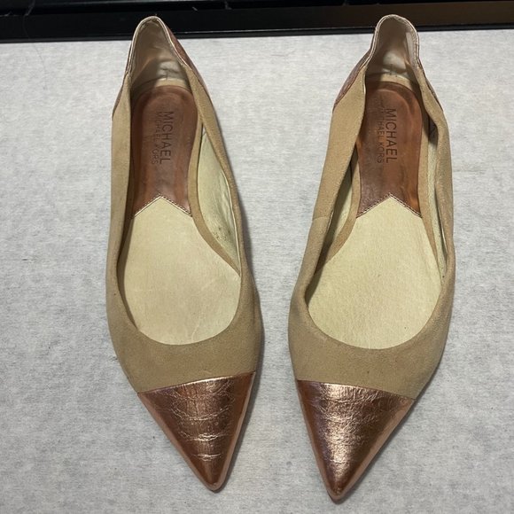 MICHAEL KORS Carissa Toe Cap Flat Rose Pointed - Picture 2 of 9